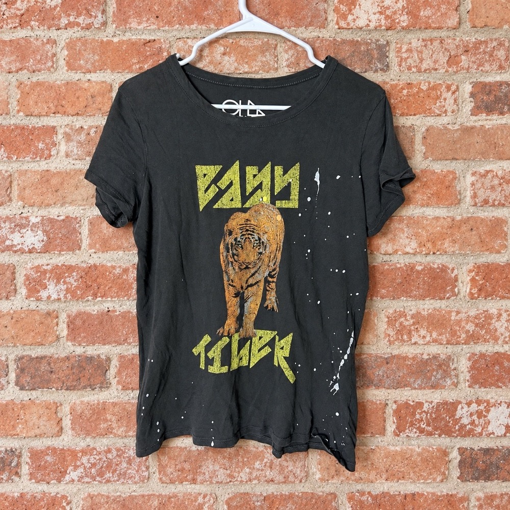 CHASER Tiger Paint Splatter Graphic T-Shirt S Grunge Rocker Edgy Indie Distress